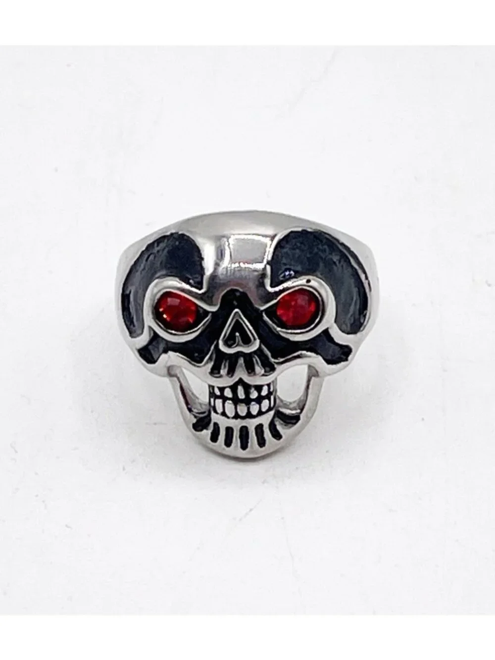 Skull Ring Red Crystal Eyes Gothic Biker Punk Silver Tone Signet Size 13 Unisex